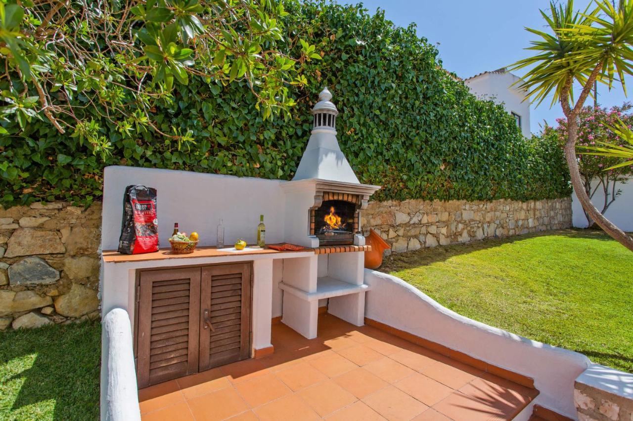 Villa Aveiros By Villa Plus อัลบูเฟรา ภายนอก รูปภาพ